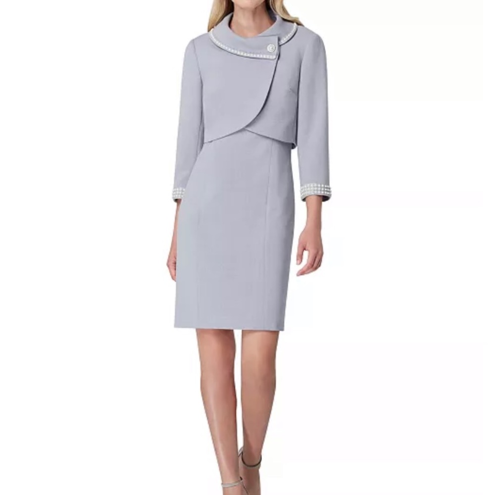 Brand new still in original packaging TAHARI